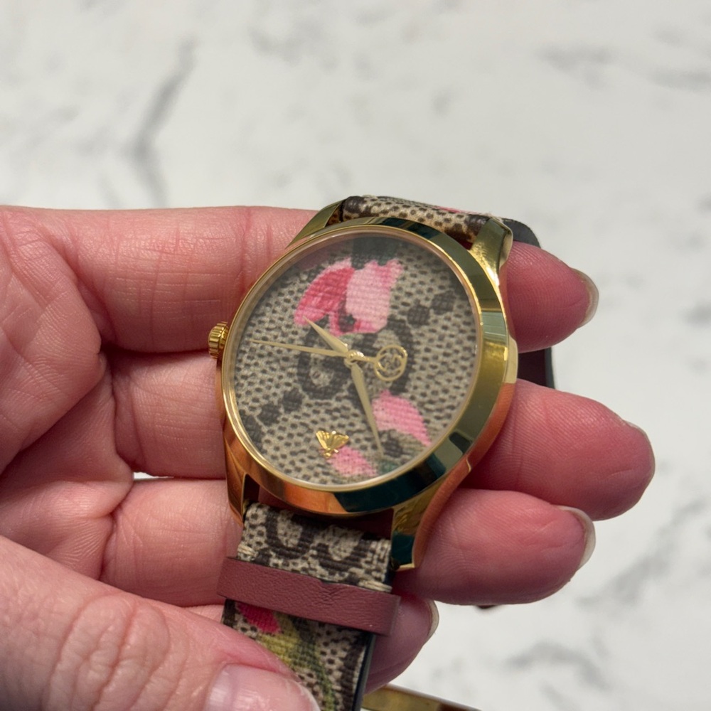 Gucci timeless floral watch
